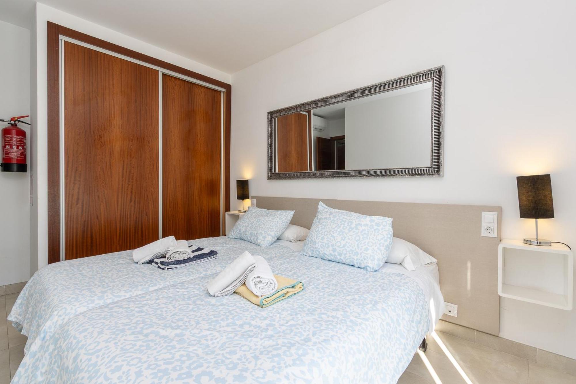 Adosado Bellavista B By Homevillas360 Alcanada Exterior photo